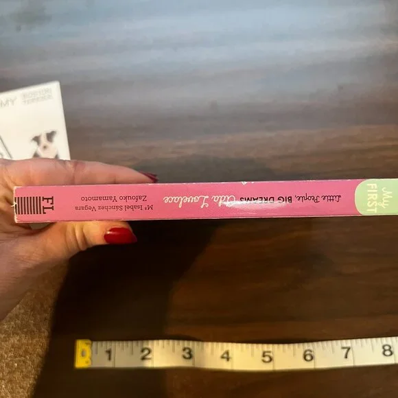 5/$20 Ada Little people big dreams board book - Picture 2 of 4